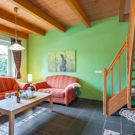 Nyaraló Ferienbauernhof Liesenberg Jagdreihenhaus Fuchs *