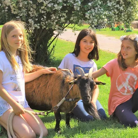 Ferienbauernhof Liesenberg Jagdreihenhaus Fuchs Femern